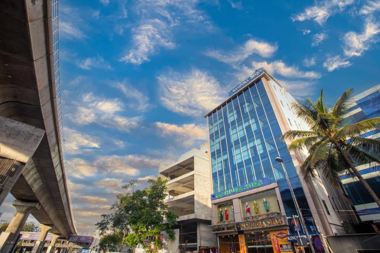 Kingston Hotel Bangalore Exterior foto